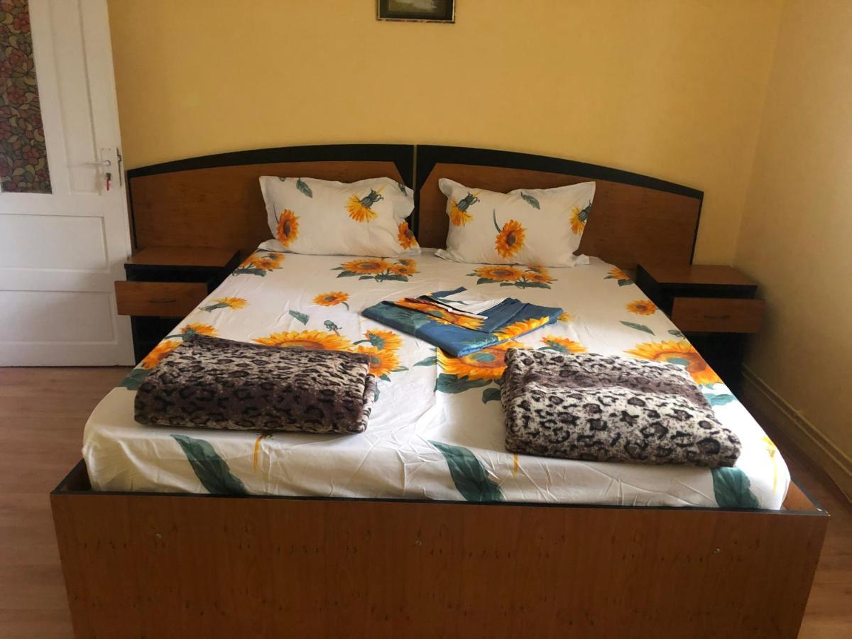 Hotel Casa Cleopatra Două Mai Exteriér fotografie